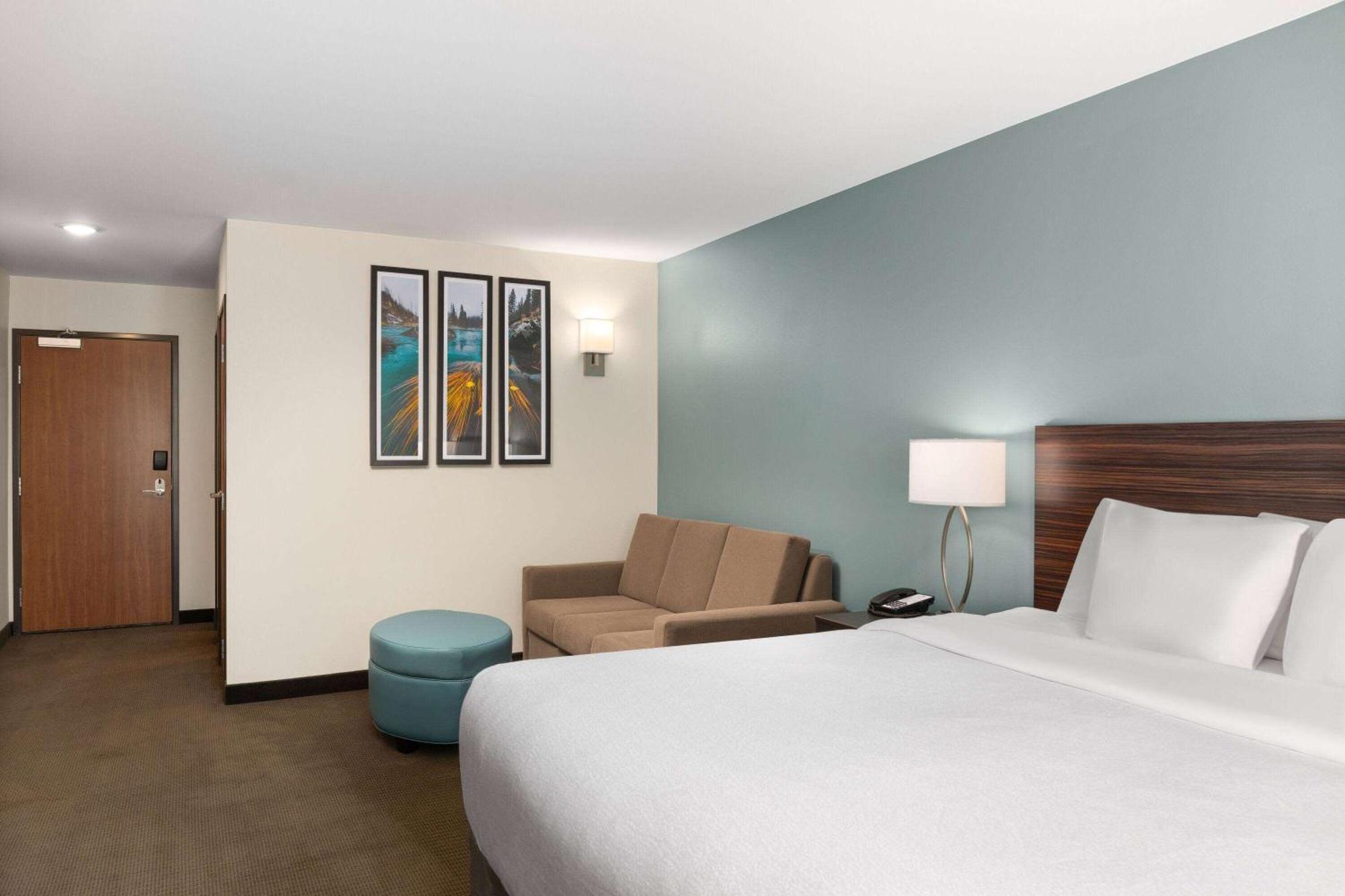 La Quinta Inn & Suites By Wyndham Уэнатчи Экстерьер фото