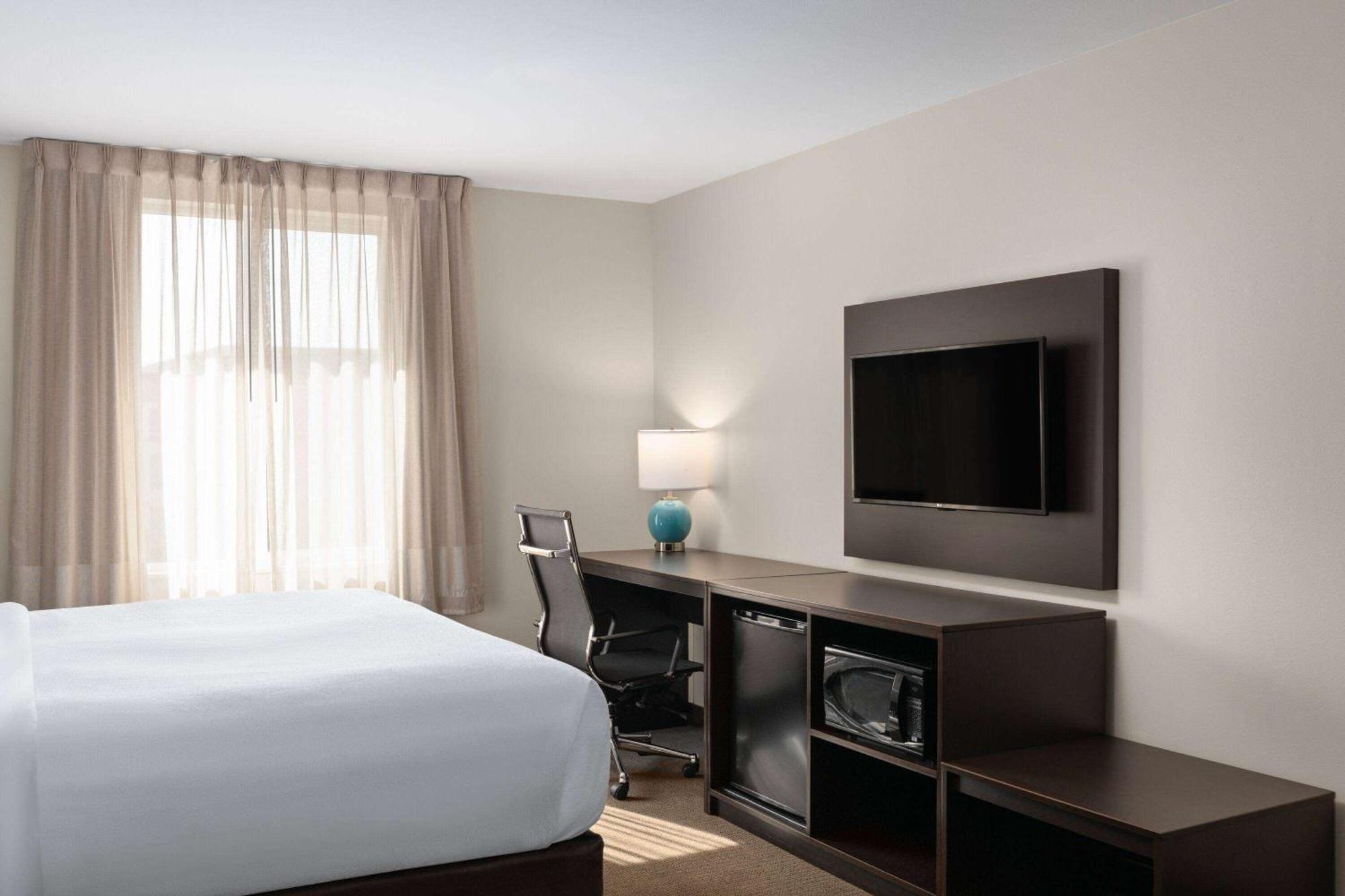 La Quinta Inn & Suites By Wyndham Уэнатчи Экстерьер фото
