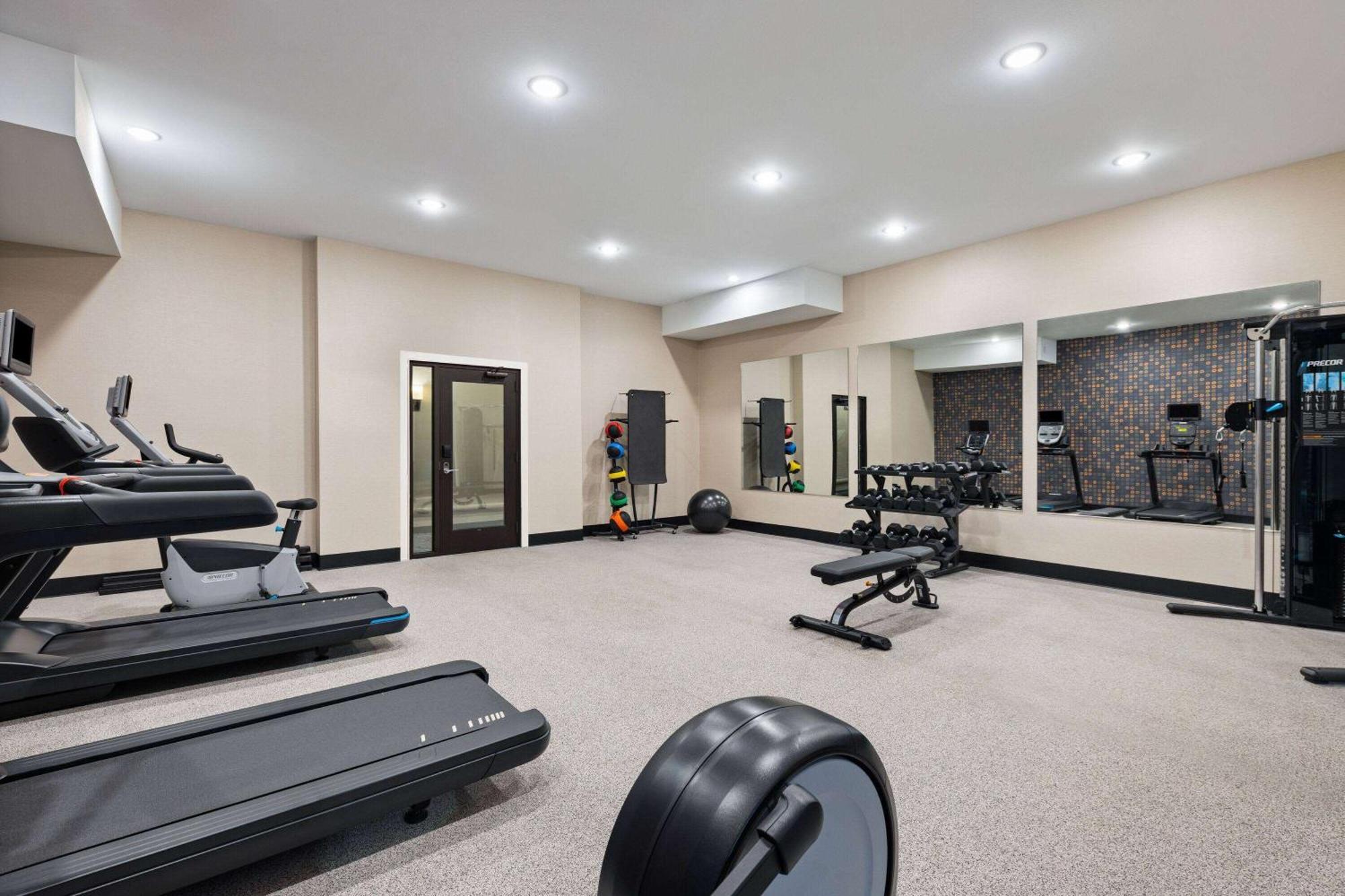 La Quinta Inn & Suites By Wyndham Уэнатчи Экстерьер фото