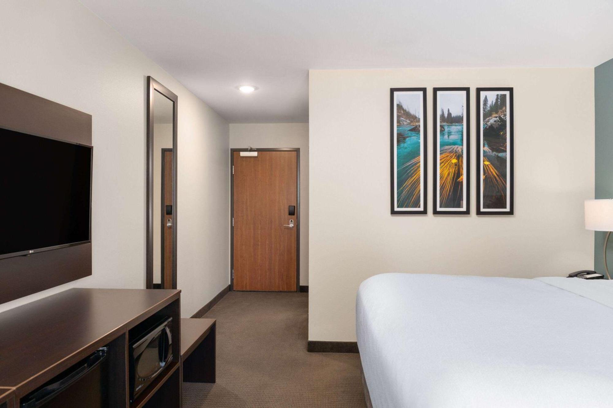 La Quinta Inn & Suites By Wyndham Уэнатчи Экстерьер фото